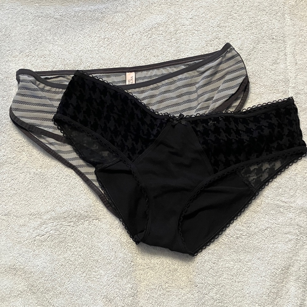 Victoria's Secret Black and Gray Panties Set